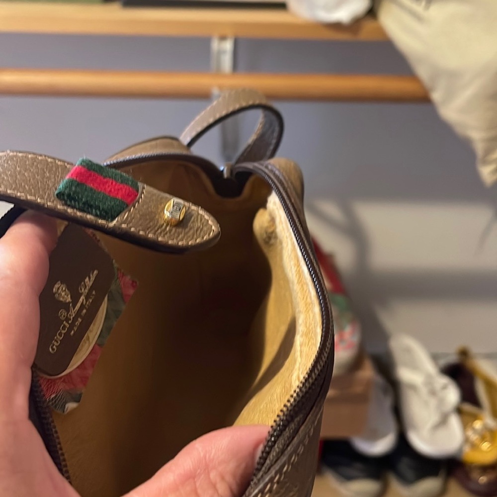 Authentic Small Gucci Vintage Crossbody  - 1980’s